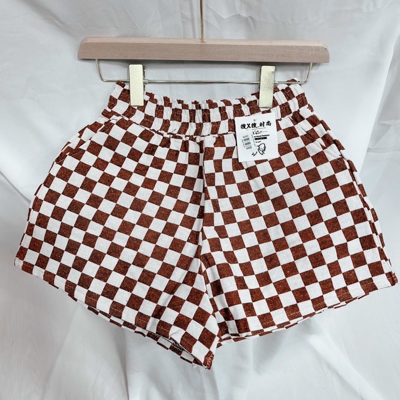 QUẦN SHORT KHOÁ KÉO CARO SỌC