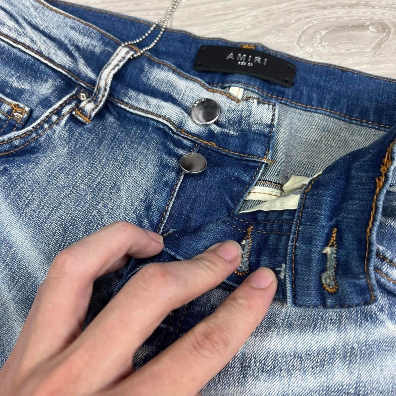 Quần JEAN Like_AU AMIRI Nam Wash Xanh Khói Rách Xù Viền Vá Vải Nhăn Đỏ Quần Bò Nam Xanh Khói Gối Vá Đỏ | BigBuy360 - bigbuy360.vn