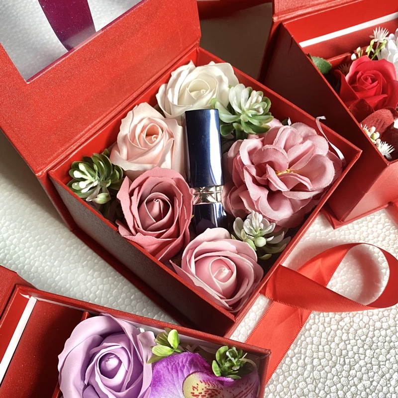 Hộp quà tặng hộp đựng son mĩ phẩm hộp cứng đen đỏ