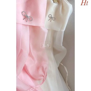 Váy trễ vai bồng kèm nơ đá