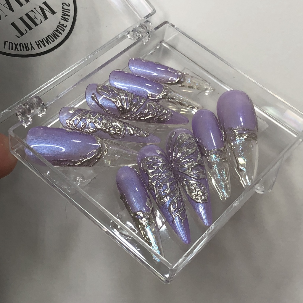 Nailbox thiết kế mẫu bướm thạch tím