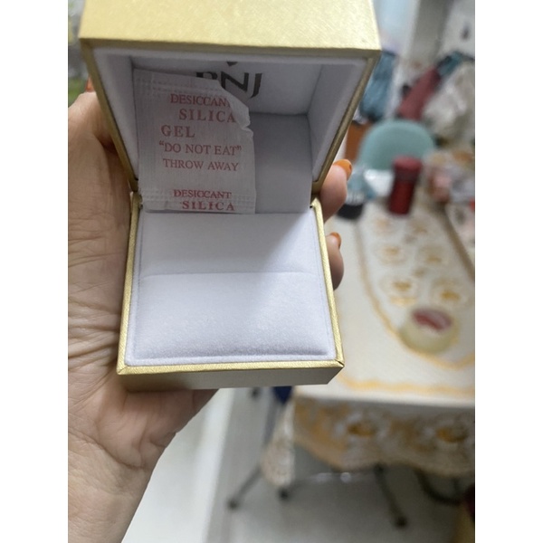 Pass hộp đựng nhẫn cặp pnj