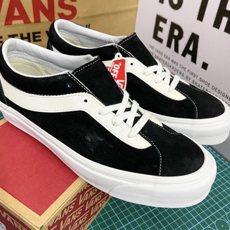 Giày Van Bold Ni Stape Black True White - Van Trắng Đen