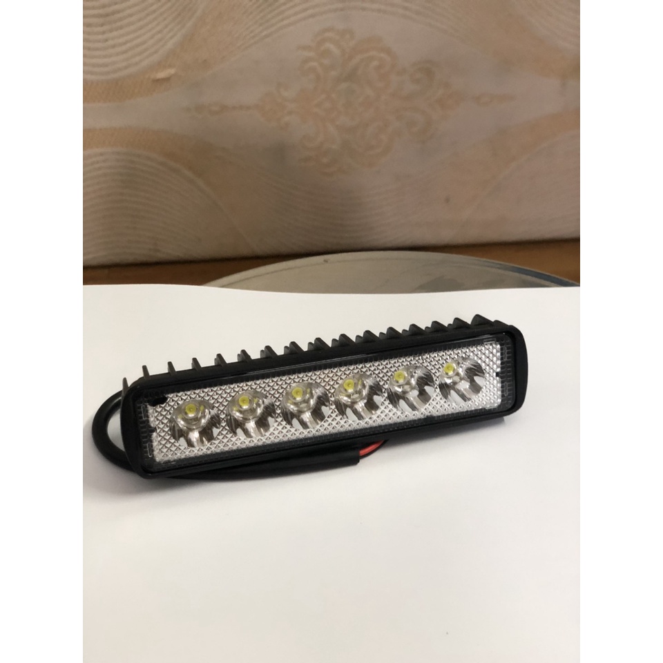 Đèn trợ sáng Led 6 Bóng Dài tặng công tắc