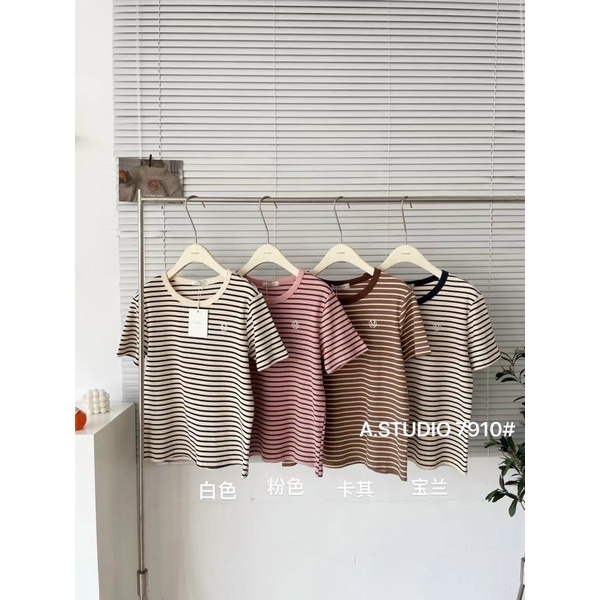 ÁO PULL KẺ TĂM CỔ TRÒN THÊU CHỮ M A.STUDIO FORM VỪA.