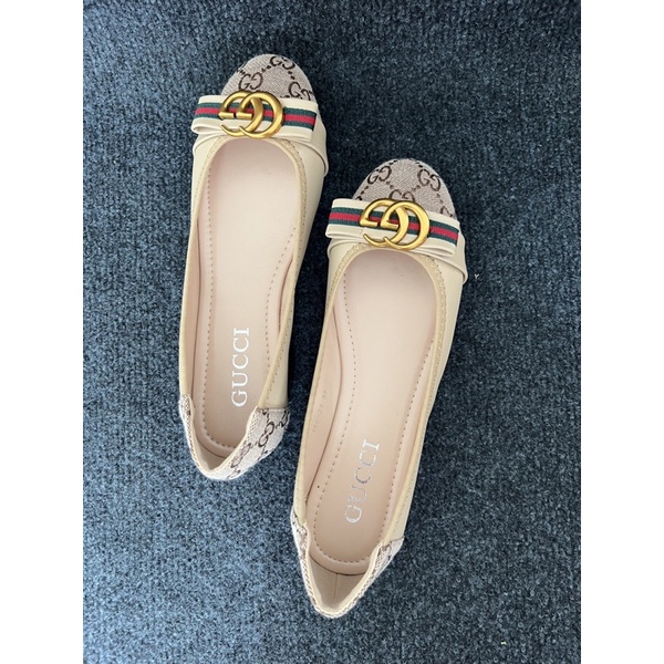 Giày búp bê đế bệt