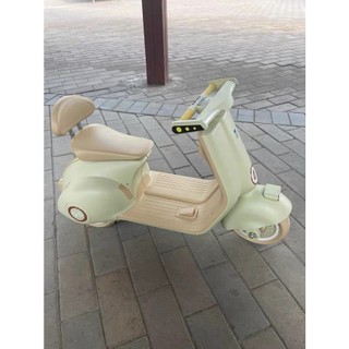 Xe máy điện Vespa BDQ 916