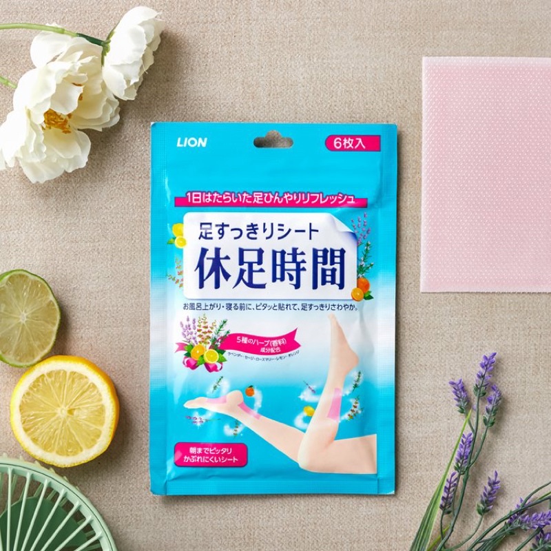 MIẾNG DÁN LẠNH THẢO MỘC MASSAGE THƯ GIÃN CHÂN LION NHẬT BẢN 6 Miếng