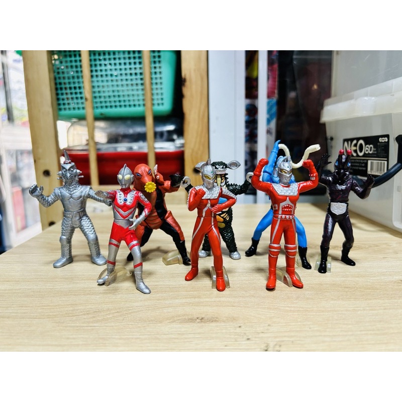 Mô hình HG ULTRAMAN & KAMEN RIDER & SUPER SENTAI