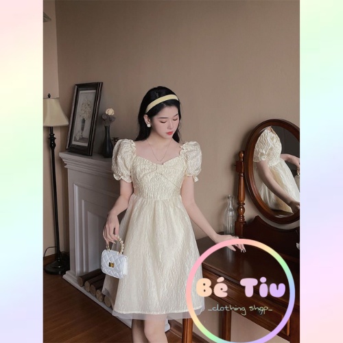 Váy Đầm Công Chúa Xốp Phủ Ren Cổ Vuông Nơ Cổ Tay Ngắn | Bé Tiu Clothing