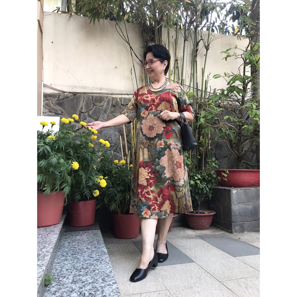 Váy Đầm Trung Niên form Suông A Che Bụng - Vải Lụa Hong Kong Sang Trọng - Size 48Kg - 90Kg