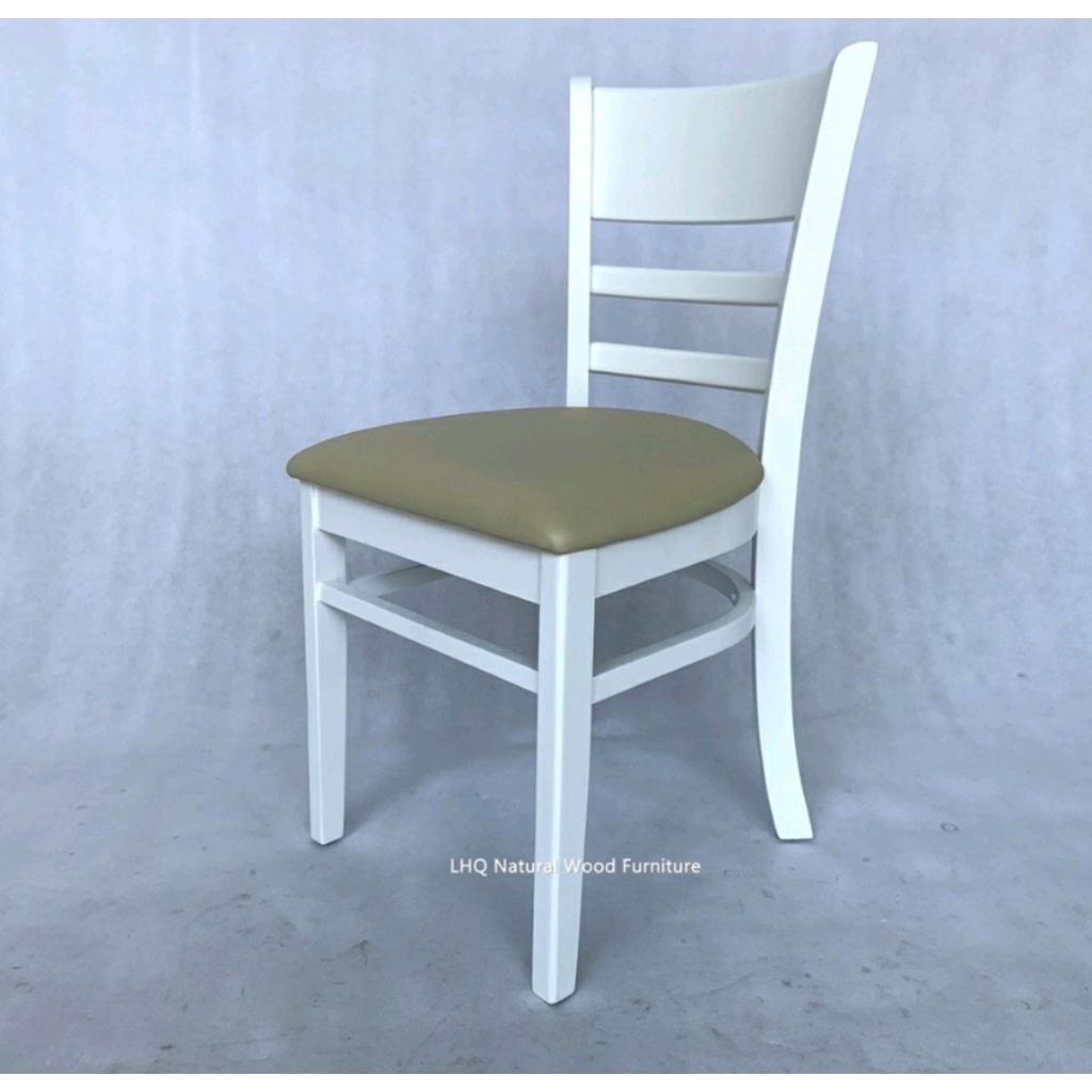 Ghế Cabin gỗ lót nệm da SIMILI hàng gia công tại xưởng