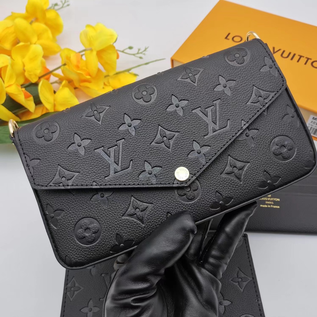 Ví Louis Vuitton M68796 Phối Khóa Kéo Thời Trang Dành Cho Nữ