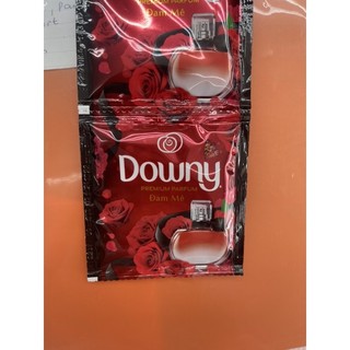 Dây nước xả Downy đam mê 10 gói x 20ml