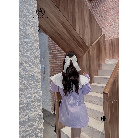 Set áo sơmi cổ sen mix chân váy ren