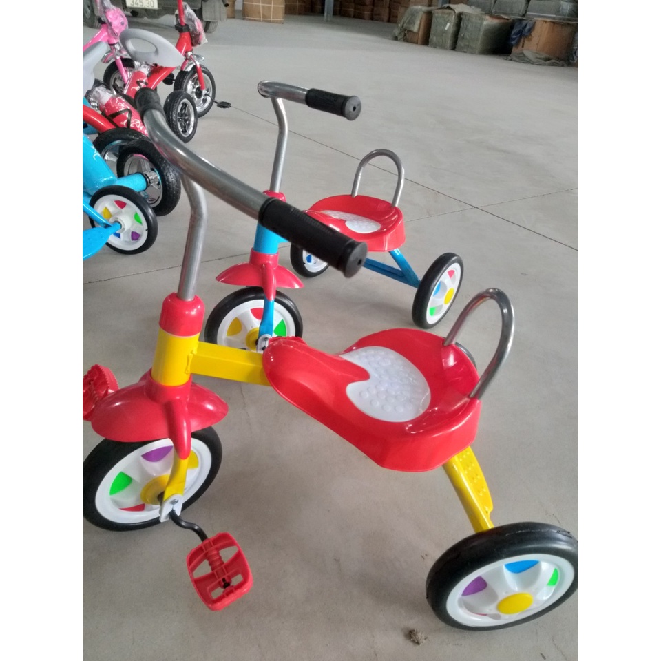 Xe chíp 3 bánh cho bé từ 1 đến 3 tuổi