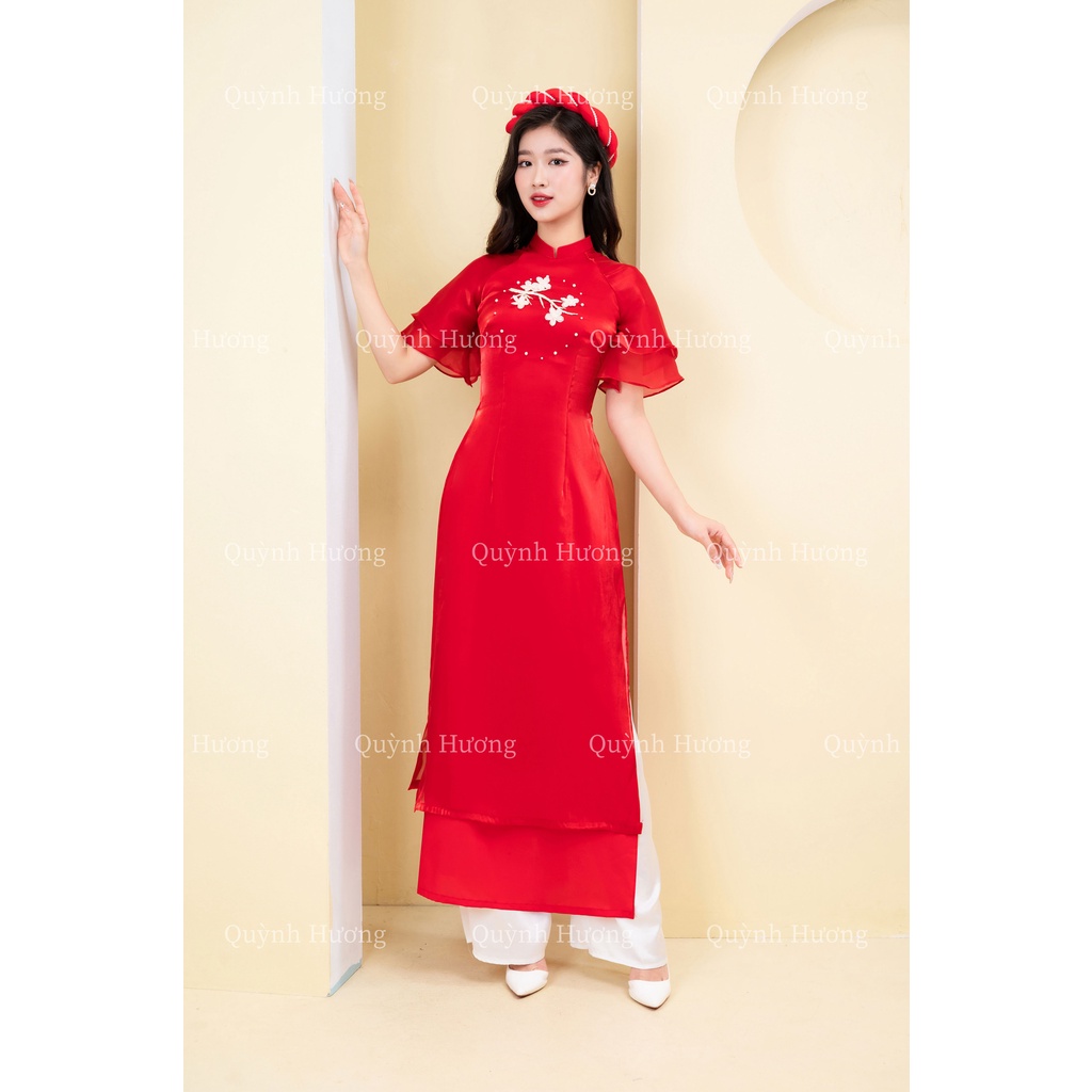 Áo Dài cách tân thiết kế voăn tơ óng siêu xinh màu đỏ by Quỳnh Hương