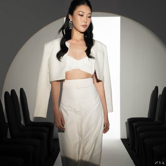 Vest lửng, độn vai, cổ tròn túi xẻ ngực 1 bên GOOBER VEST| NYA STUDIO