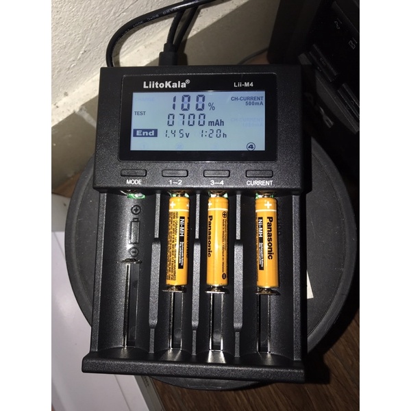 Pin sạc Panasonic chính hãng size AAA