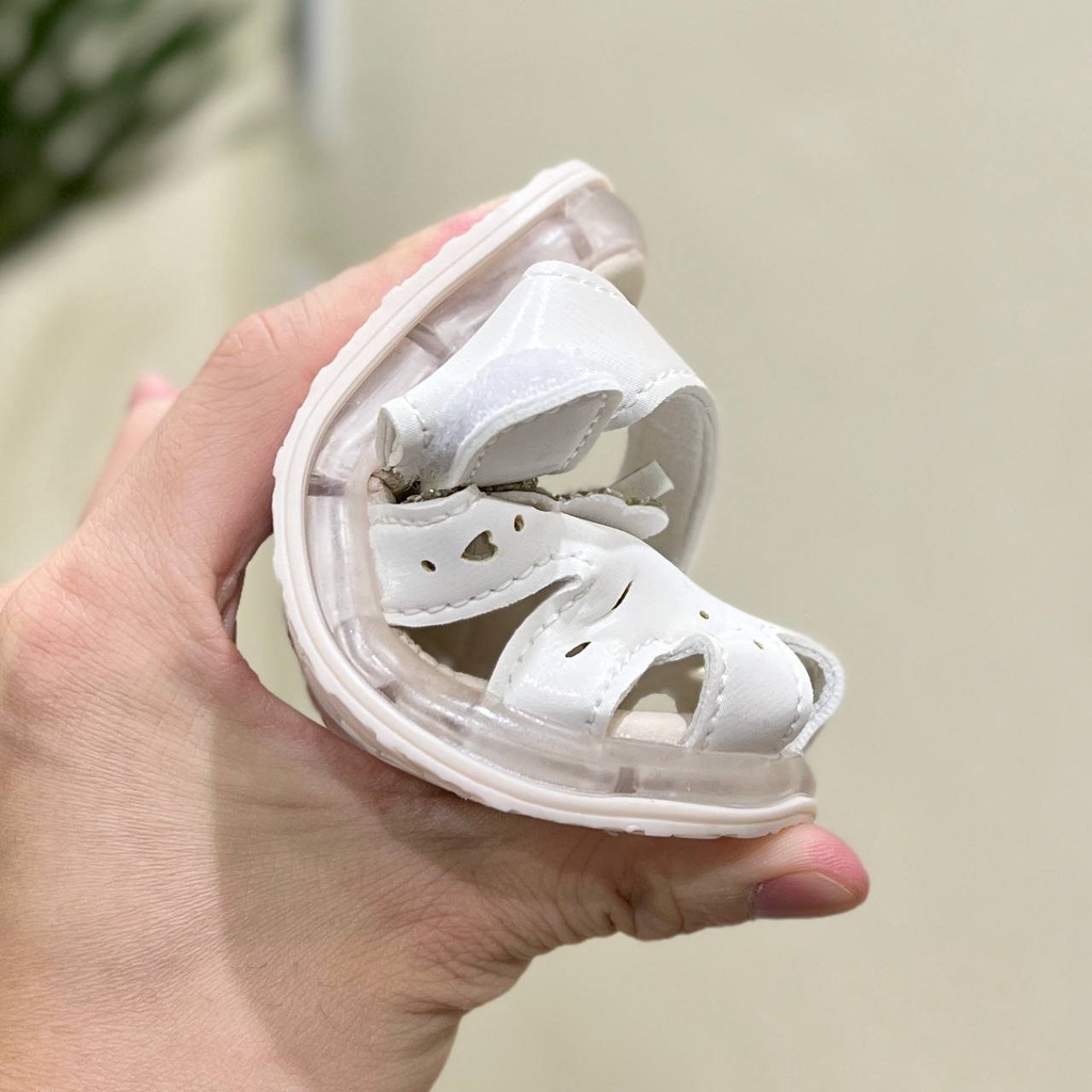 Sandal Tập Đi Cho Bé Gái 0-4 Tuổi Hoạ Tiết Thời Trang Gắn Nơ Đế Chống Trơn Trượt Siêu Xinh