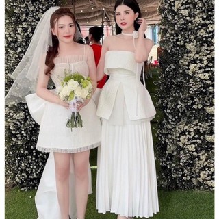 Set áo cúp ngực kèm chân váy xếp ly