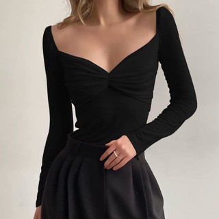 Áo thun nữ ôm body cổ V