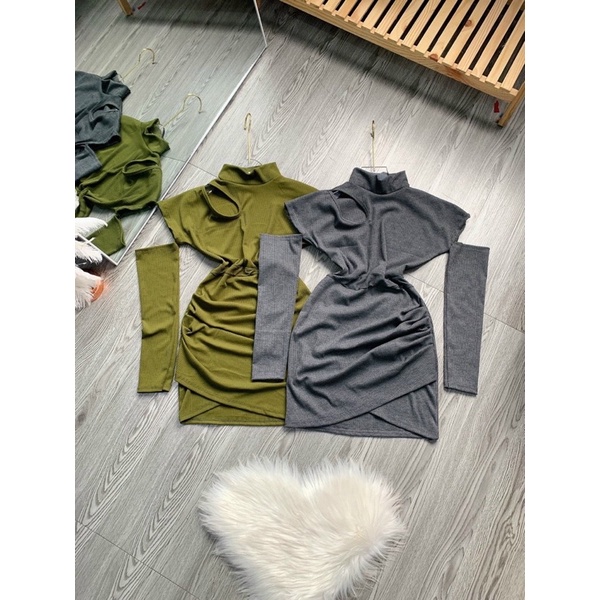 Đầm Body nữ hở khoét vai cổ lọ tay ngắn cá tính