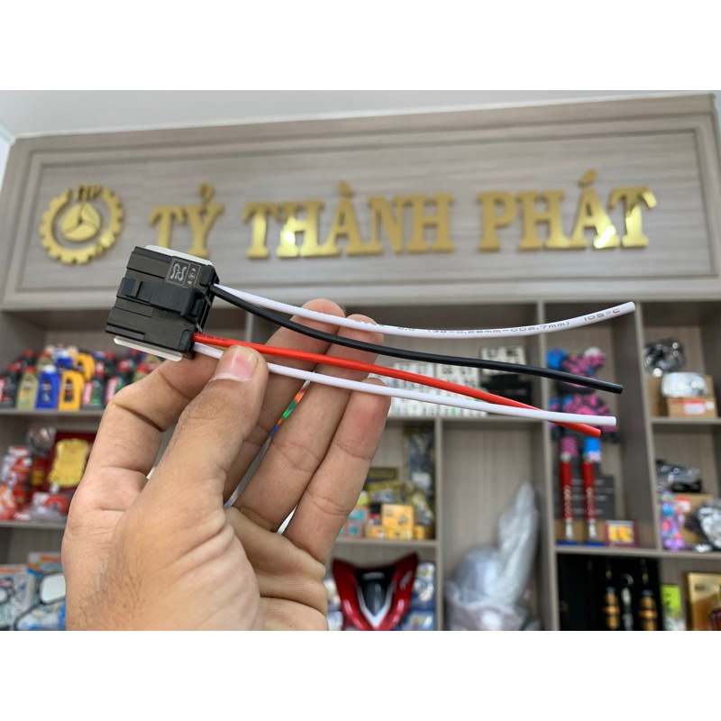 Đuôi sạc lẻ Ex 150 G119 AVP