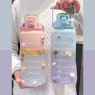 Bình nước chia vạch 2000ml,chịu được nước nóng