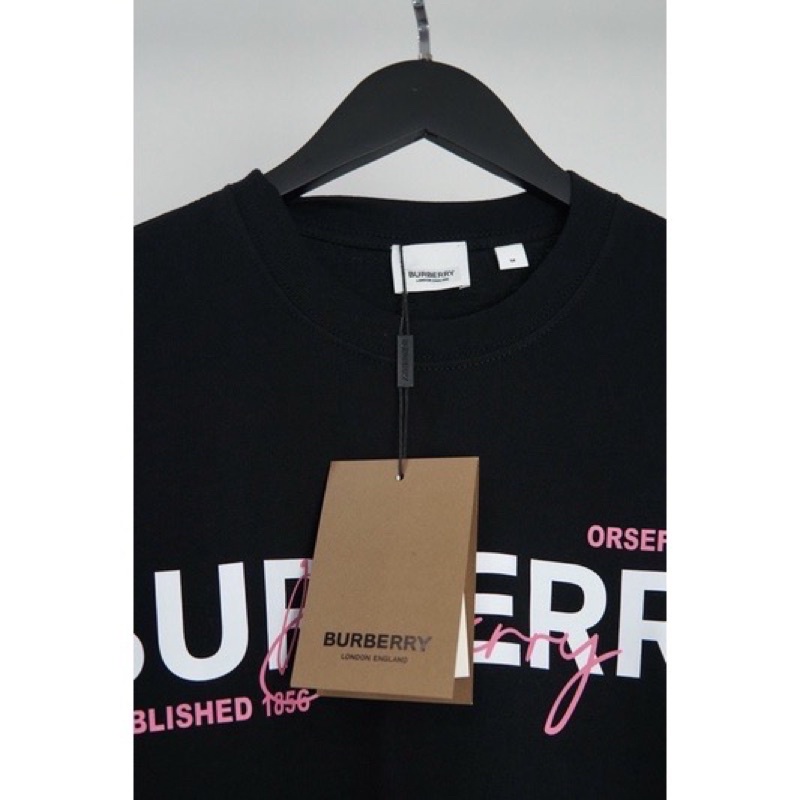 Áo Thun In Chữ Burberry Thiết Kế Đơn Giản Cá Tính Cho Cặp Đôi