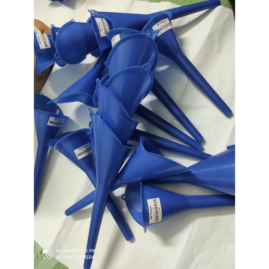 Phễu thay nhớt xe máy