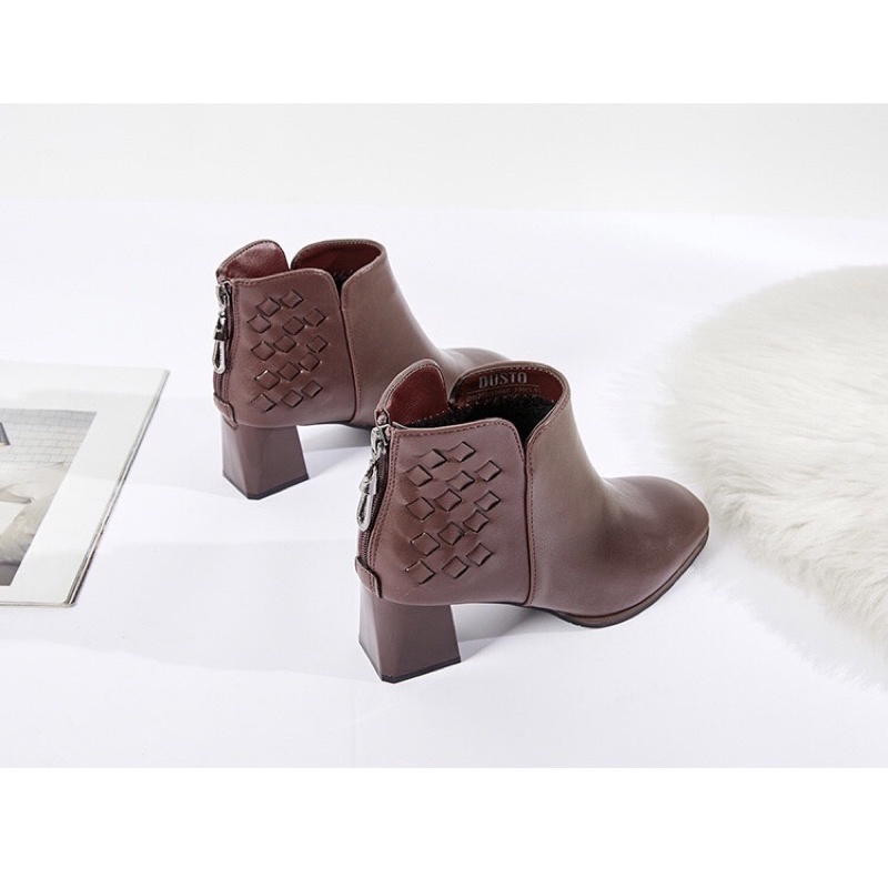 Bốt Dusto lót nhung mũi vuông gót vuông nữ