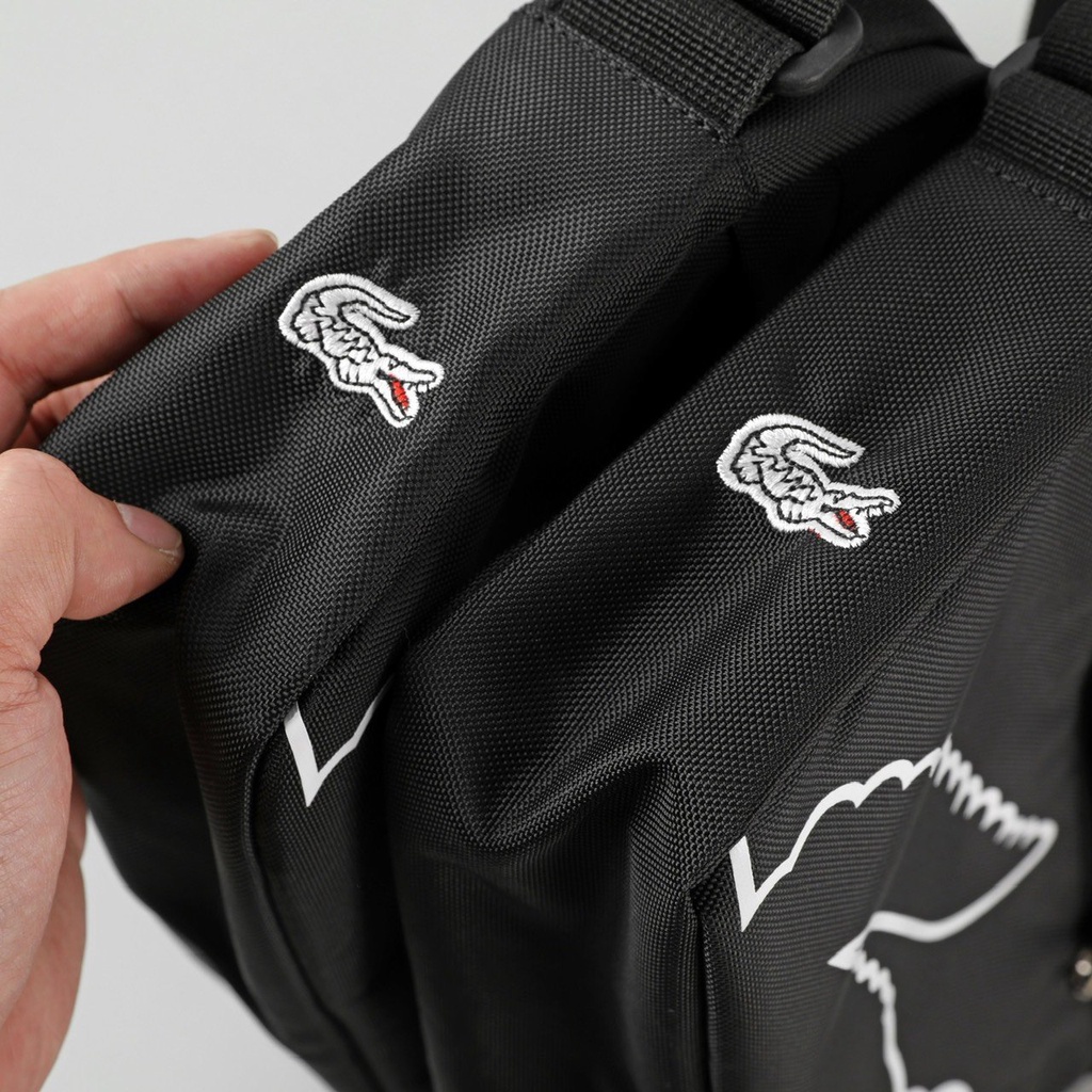 Túi đeo chéo lacoste màu xanh hottrend, năng động