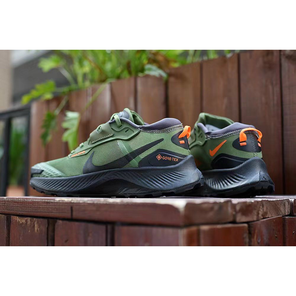 Giầy thể thao Nike Pegasus Trail Gotex êm nhẹ, thoáng khí