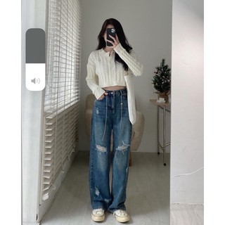 Quần jeans rách dây xích