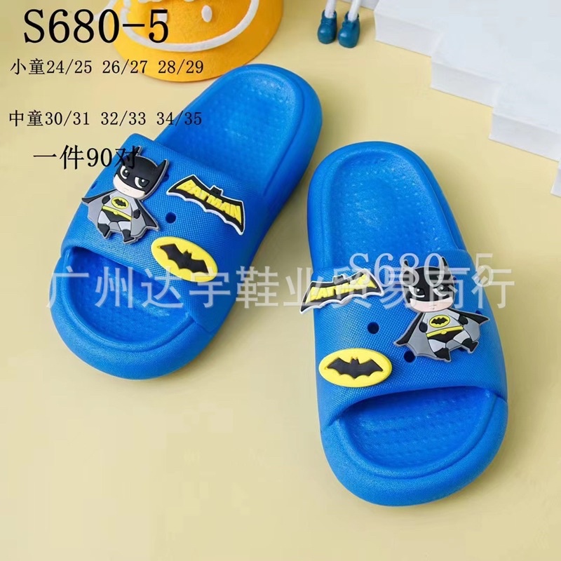 Dép lê bánh mì hình batman siêu nhẹ chống trơn cho bé trai từ 3-10 tuổi