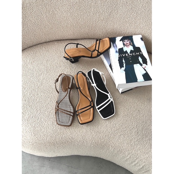 SD_A0_0227 xăng đan