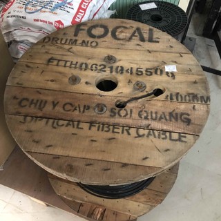 1 met cáp quang thuê bao ftth 6fo, ống lỏng, dây treo 1.0mm, sợi g652