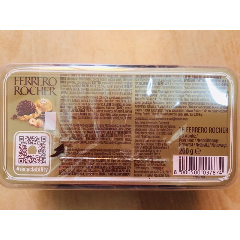 Socola Ferrero Rocher hộp 16 viên 200g của Ý hsd 7/2023 giá sỉ cực rẻ