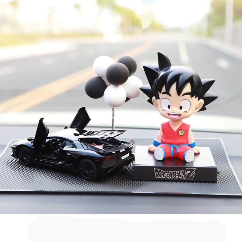 Mô Hình Batman Và Siêu Xe Trang Trí Taplo Ô Tô Bàn Làm Việc Phòng Khách - Phụ Kiện Oto Luxcar Cao Cấp Giá Rẻ