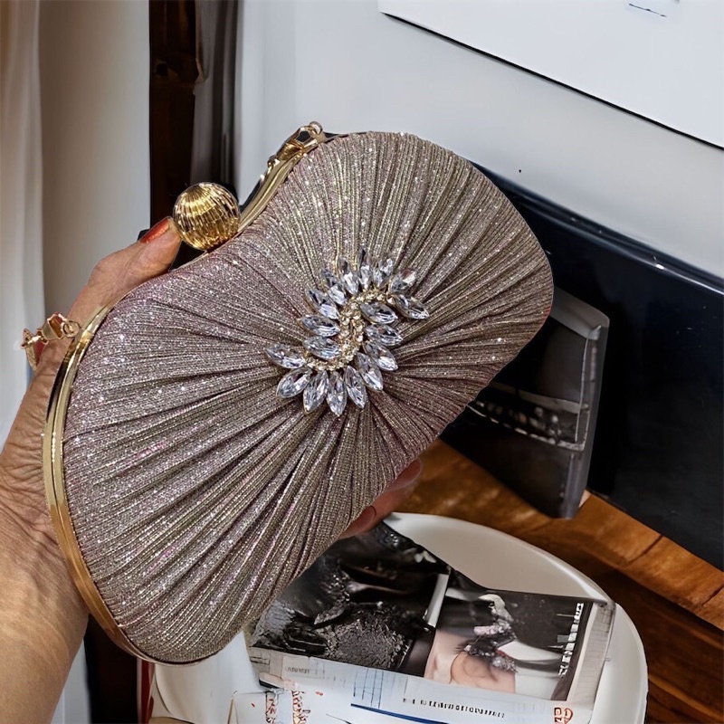 Bóp Đầm Đeo Vai Kết Hạt Thủ Công Hàng Cao Cấp Có Quai{ Nhận giao hoả tốc trong ngày khu vực tphcm}