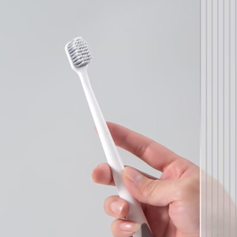 Bàn chải đánh răng kháng khuẩn sợi nano cao cấp siêu mềm và sạch cho người lớn HN06