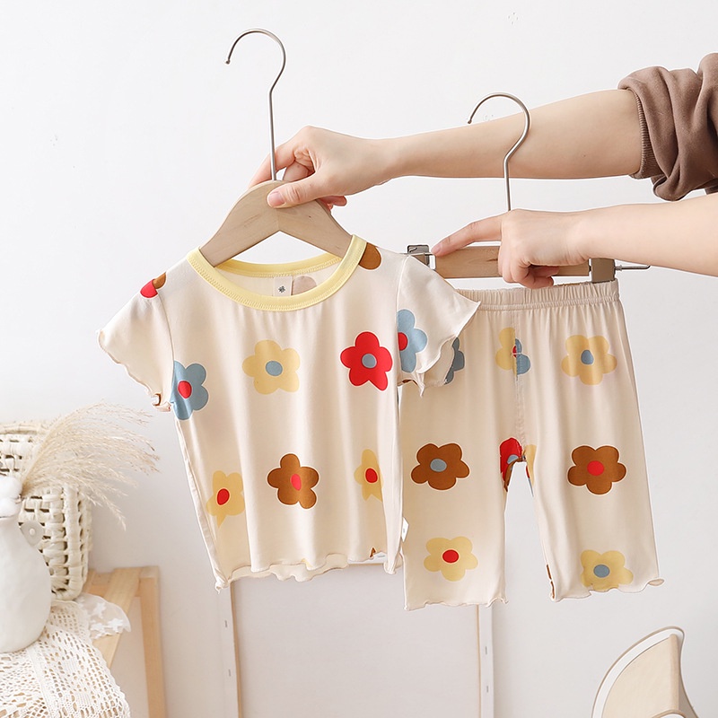 Sun baby Bộ Đồ Ngủ Ngắn Tay Vải Lụa Mỏng In Hoa Dễ Thương Thời Trang Mùa Hè 2023 Cho Bạn Gái