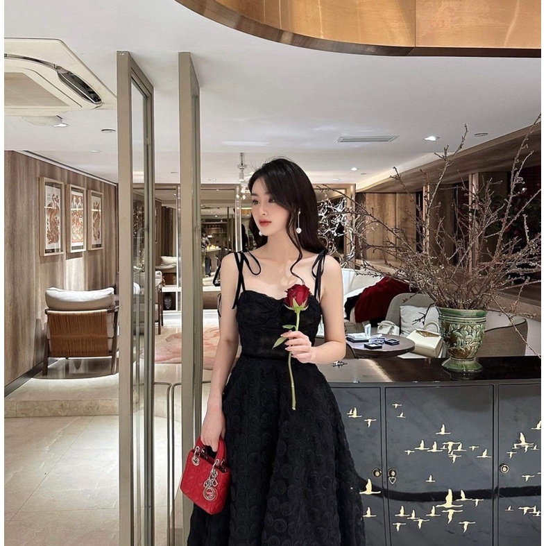 Đầm hai dây thắt nơ ren dập hoa Wabisabi N1402