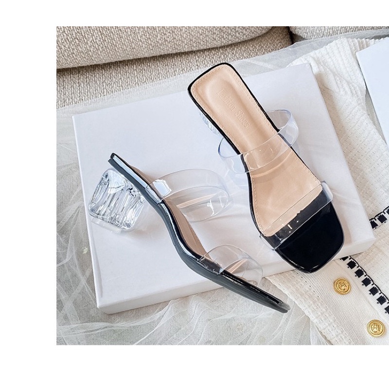 Guốc quai trong size 31-34- QCCC