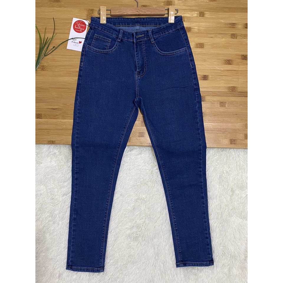 Quần Jean Bigsize có size 34-46. Vải cotton dày và co giãn. Đặt biệt không ra màu và phai màu. Thương hiệu YUME
