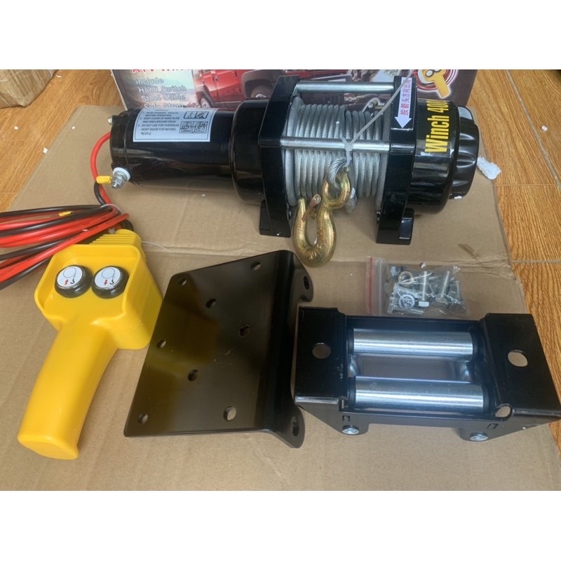 Tời điện 12v ắc quy 4000LBS(lực kéo 1814kg, lực nâng 350kg)