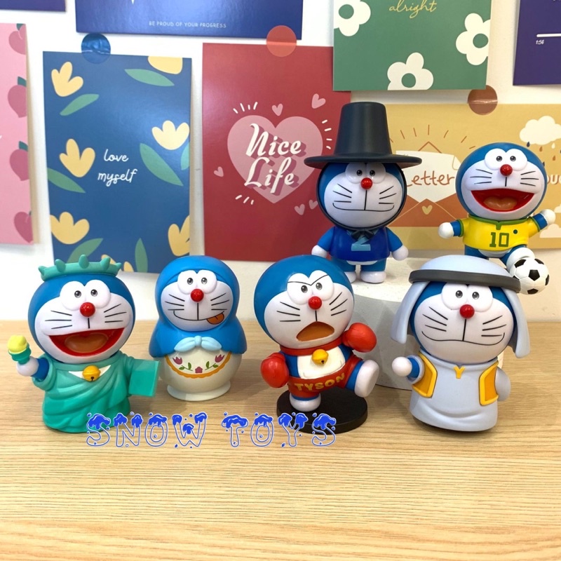 Mô hình Doraemon - 6 tư thế Doremon Cosplay Tượng nữ thần tự do Mỹ boxing búp bê Nga Bóng đá Brazil Ả rập Hàn Quốc