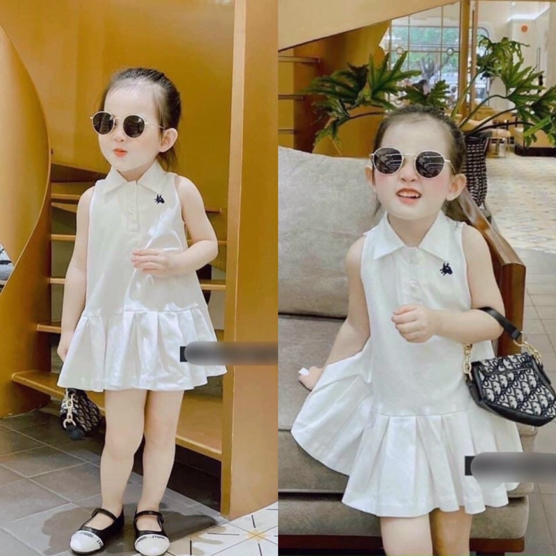 Váy Sát Nách Cổ Sơ Mi Trắng Xếp Li Gấu cho Bé