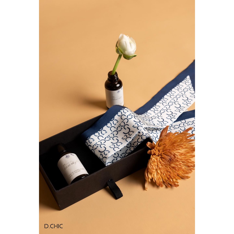 Khăn lụa nhỏ D.CHIC MS: 60002711